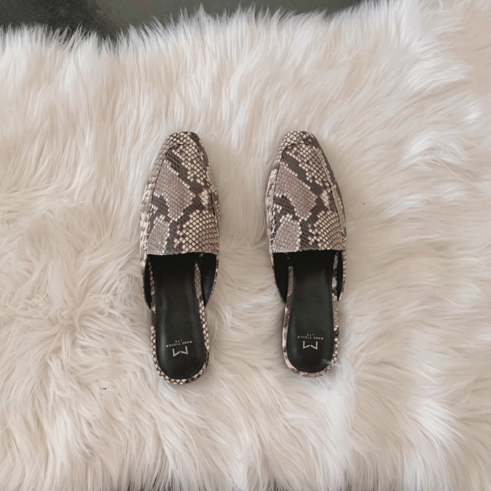 Pam2 Snakeskin Embossed Leather Flat Mule